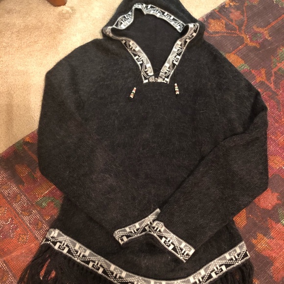 Real alpaca Peruvian hoodie - Picture 1 of 2